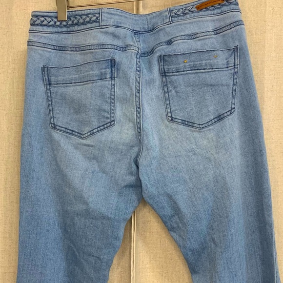 PILCRO AND THE LETTERPRESS Stet Wide Leg Jeans - Picture 6 of 8